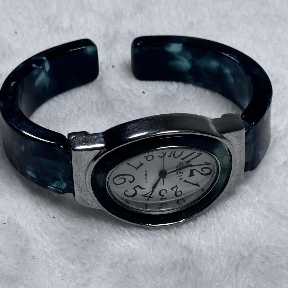 Geneva Womens Quartz Watch Marbled Bangle‎ Bracelet Oval Dial Japan Movt